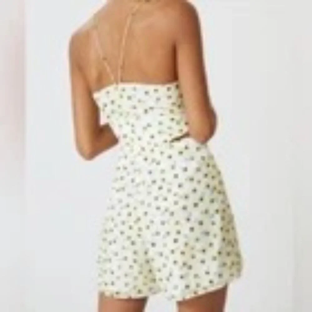 VGC Hutch Anthropologie String Halter neck Yellow Motif Ditsy Floral Romper SZ 6 - Picture 4 of 14